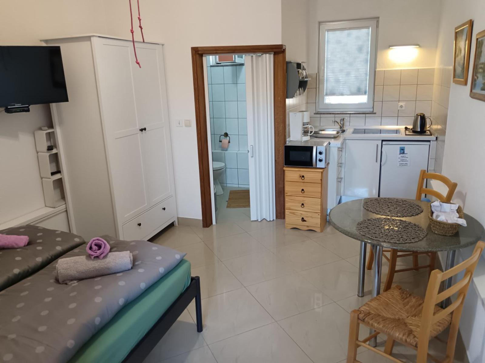 Studio Apartment In Biograd Na Moru With Terrace, Air Conditioning, Wi-Fi Exterior photo